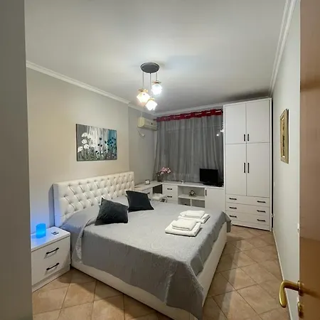 Cozy 1-bedroom Near The Center Of Tirana. *