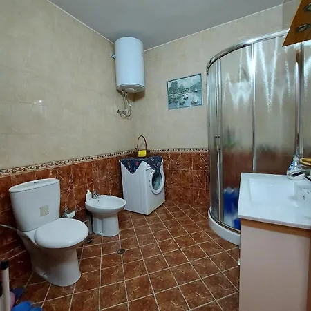 Cozy 1-bedroom Near The Center Of Tirana. Apartment